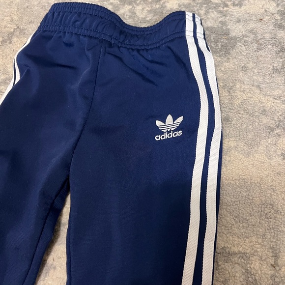 Adidas Navy Superstar Track Suit - 12-18 months - Picture 6 of 8